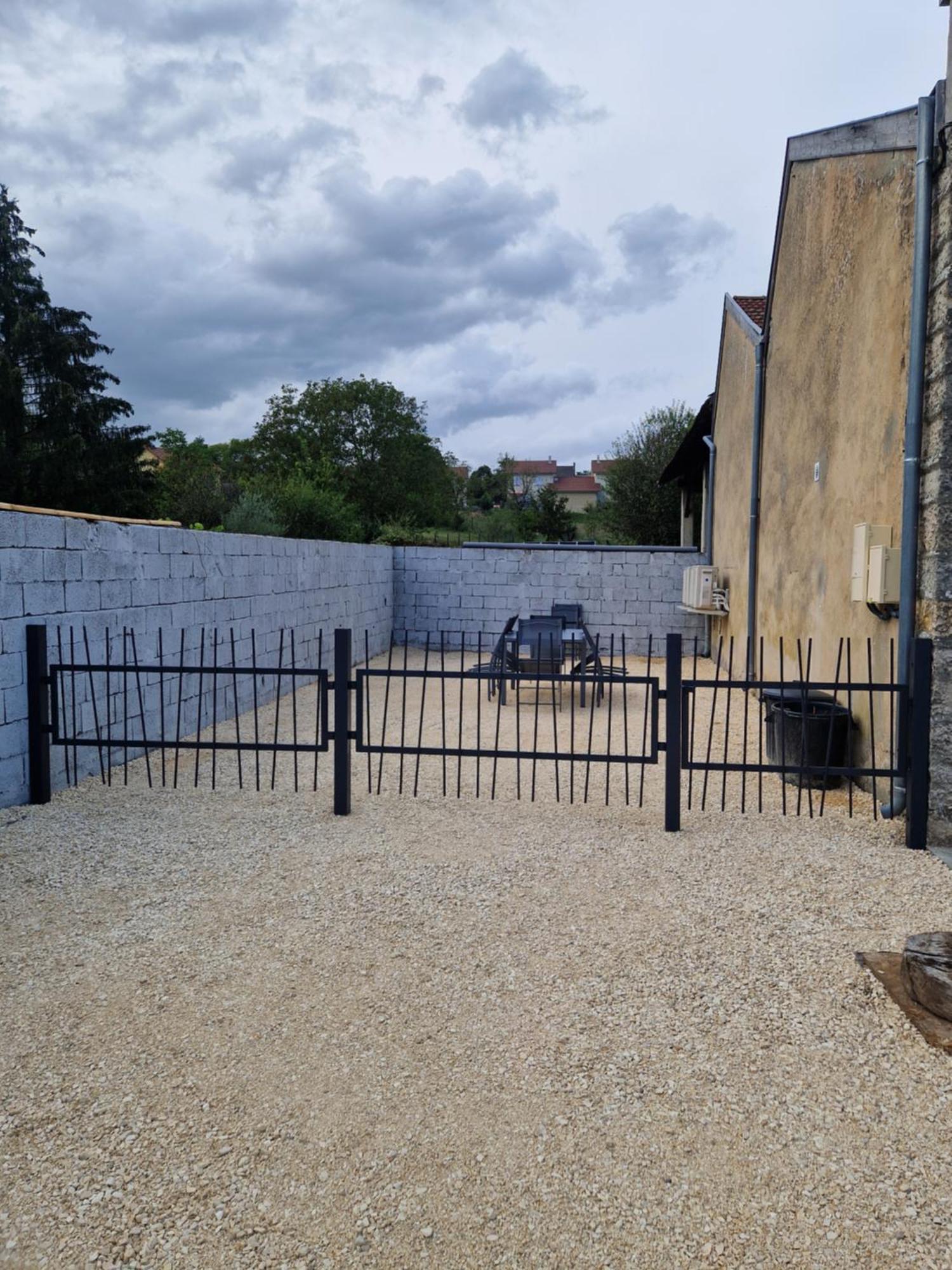 La Forge Apartment Parmilieu Luaran gambar